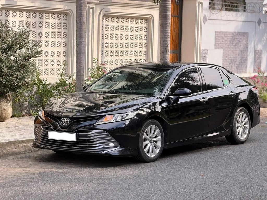 Toyota Camry 2019 photo 3