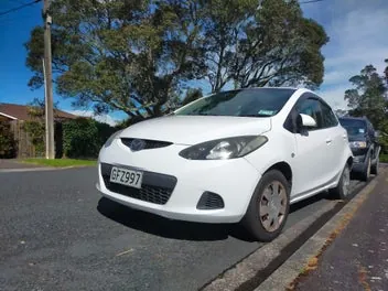 Mazda Demio 2008 photo 2