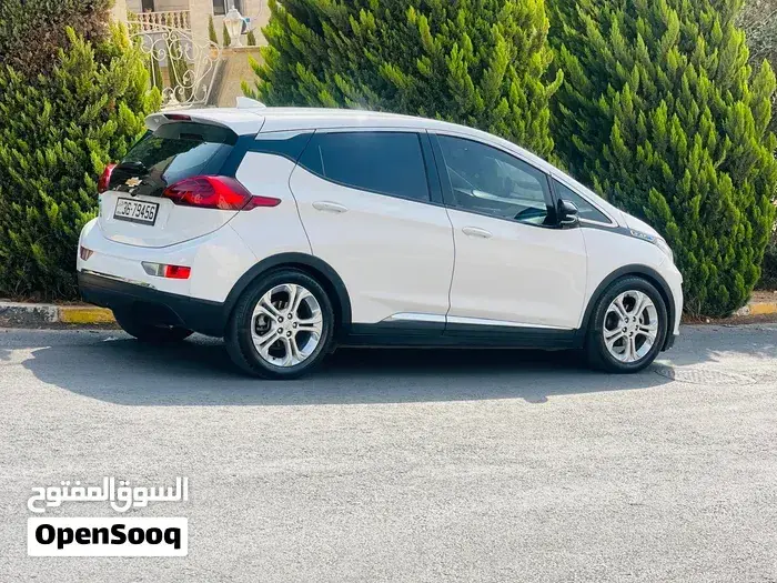 Chevrolet Bolt 2018 photo 3
