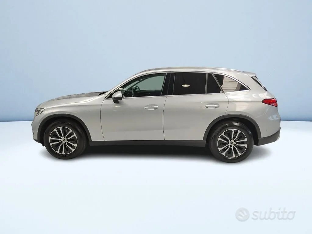 Mercedes-Benz Glc 2025 photo 4