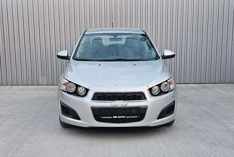 Chevrolet Aveo 2013 photo 2