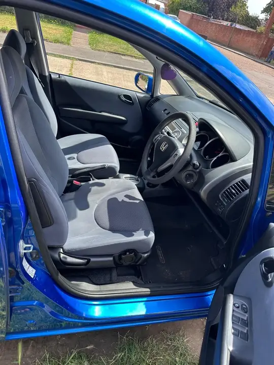 Honda Jazz 2005 photo 4