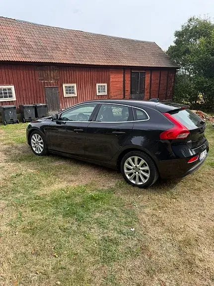 Volvo V40 2013 photo 3