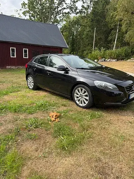 Volvo V40 2013 photo 4
