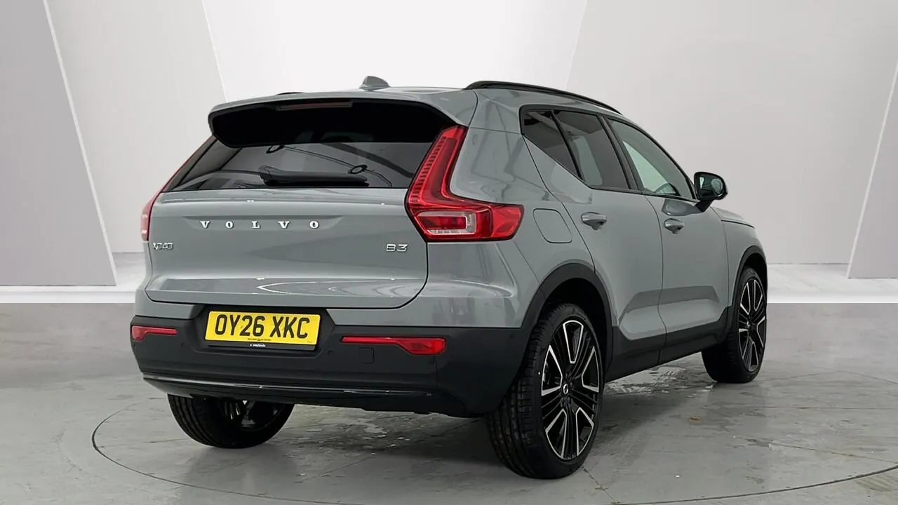 Volvo Xc40 2025 photo 2