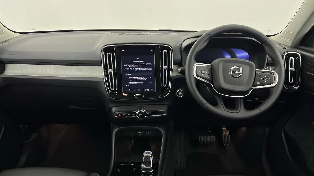 Volvo Xc40 2025 photo 5