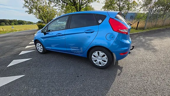 Ford Fiesta 2012 photo 5