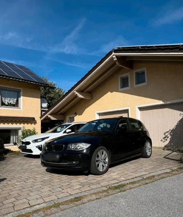 BMW E87 120I