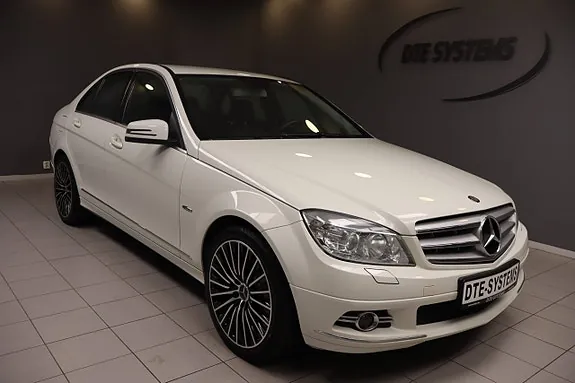 Mercedes-Benz C200