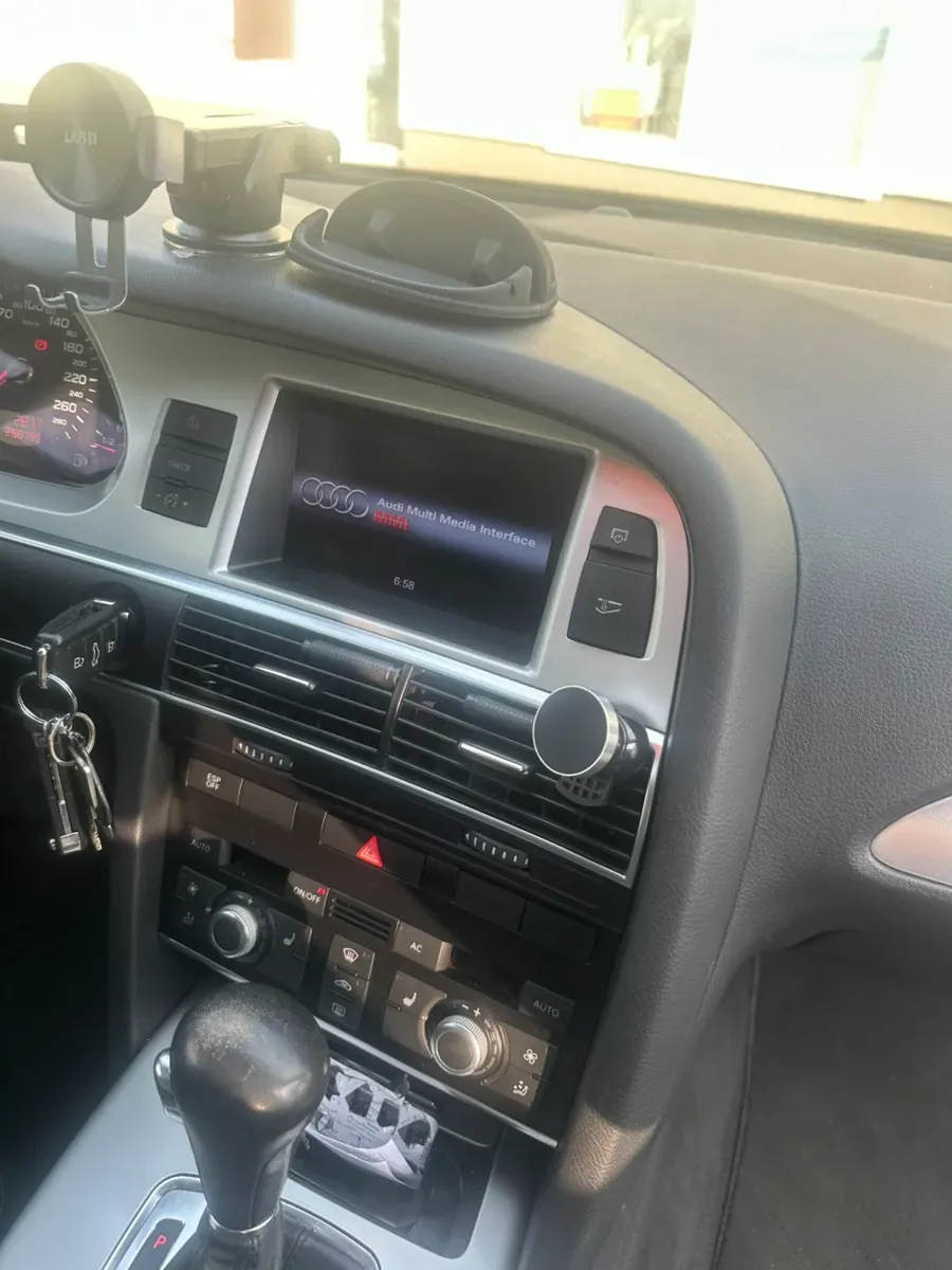 Audi A6 2009 photo 2