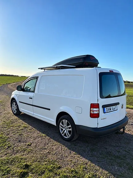 Volkswagen Caddy Maxi 2015 photo 2