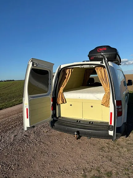 Volkswagen Caddy Maxi 2015 photo 5