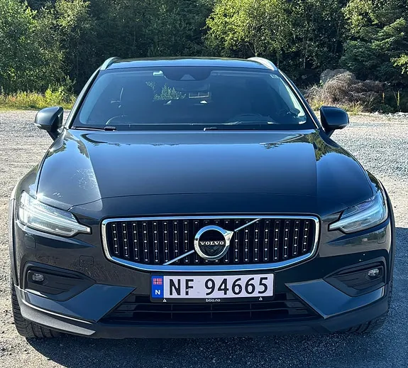 Volvo V60 Cross Country 2019 photo 4
