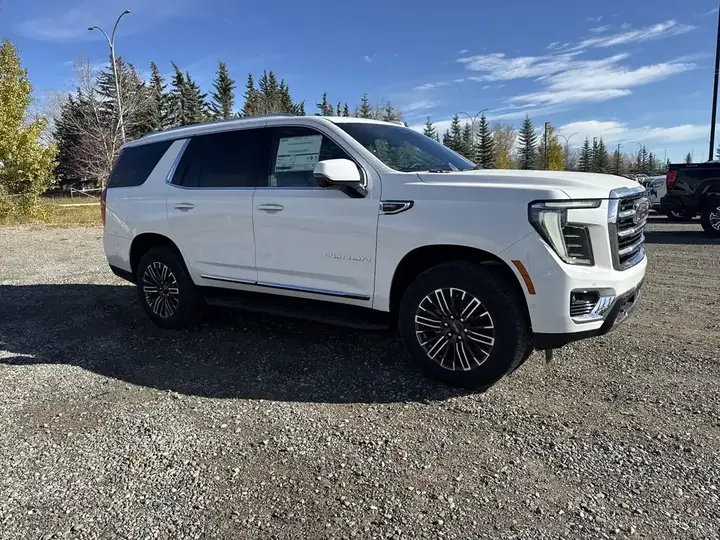GMC Yukon 2027 photo 3