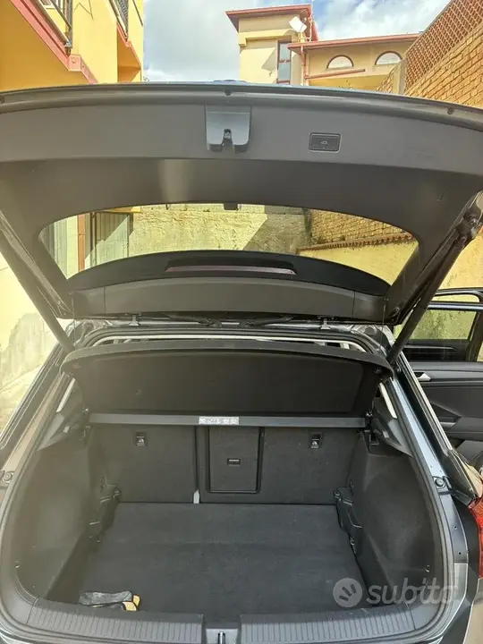 Volkswagen T-Roc 2020 photo 4