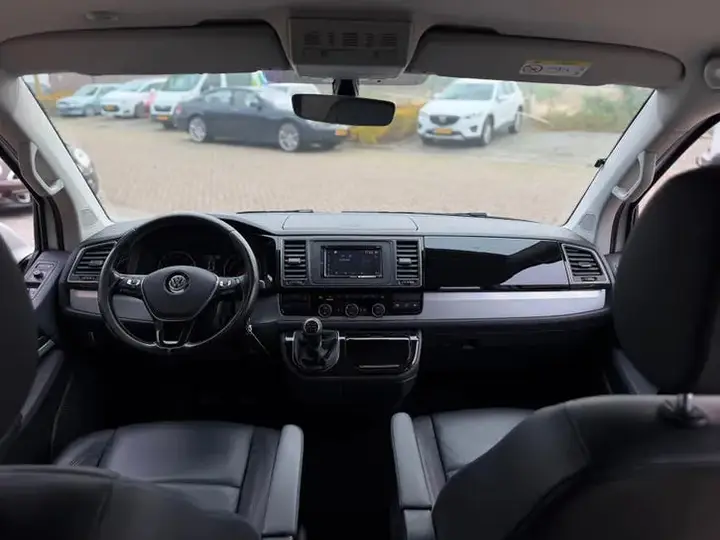 Volkswagen Transporter 2017 photo 3