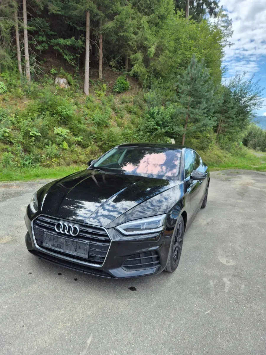 Audi A5 2018 photo 2