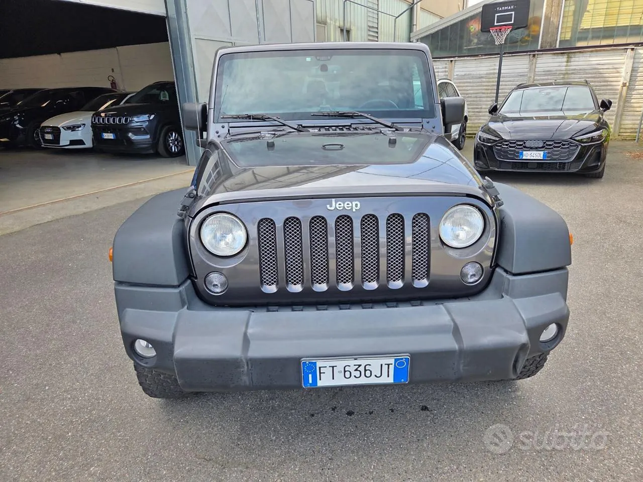 Jeep Wrangler Unlimited 2018 photo 4