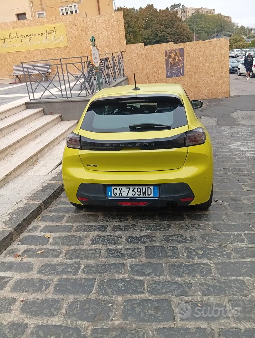 Peugeot 208 2024 photo 4