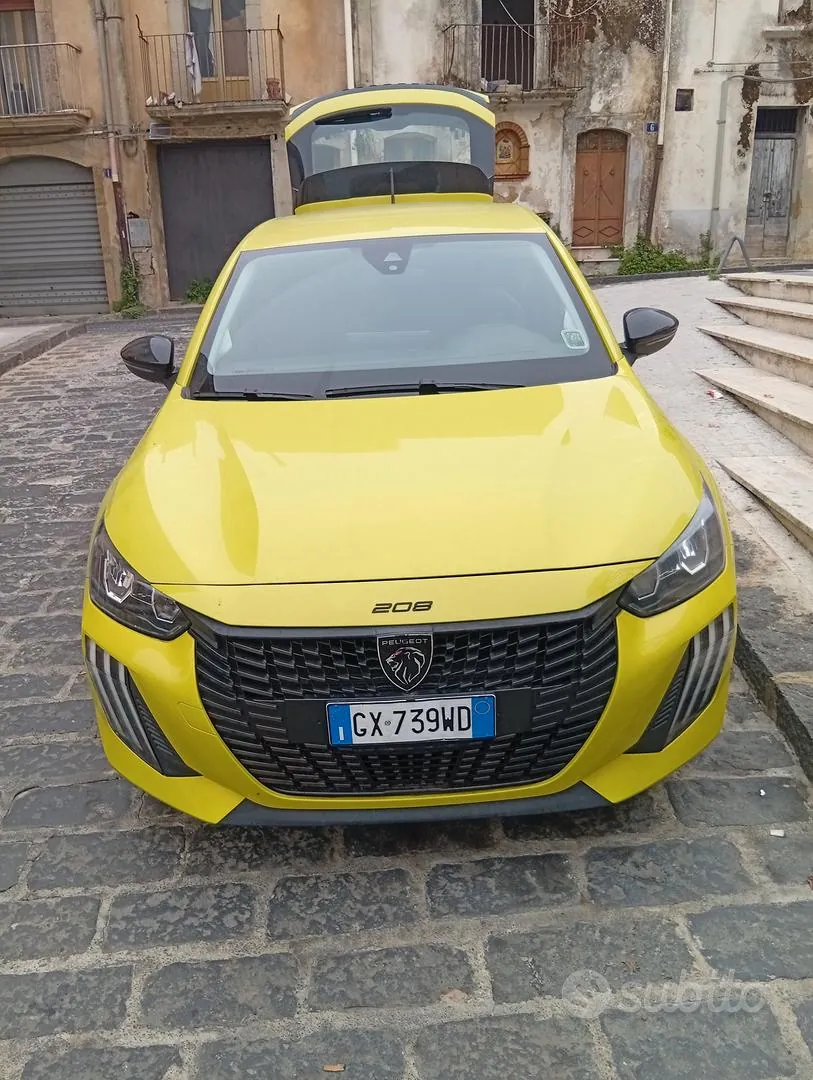 Peugeot 208 2024 photo 5
