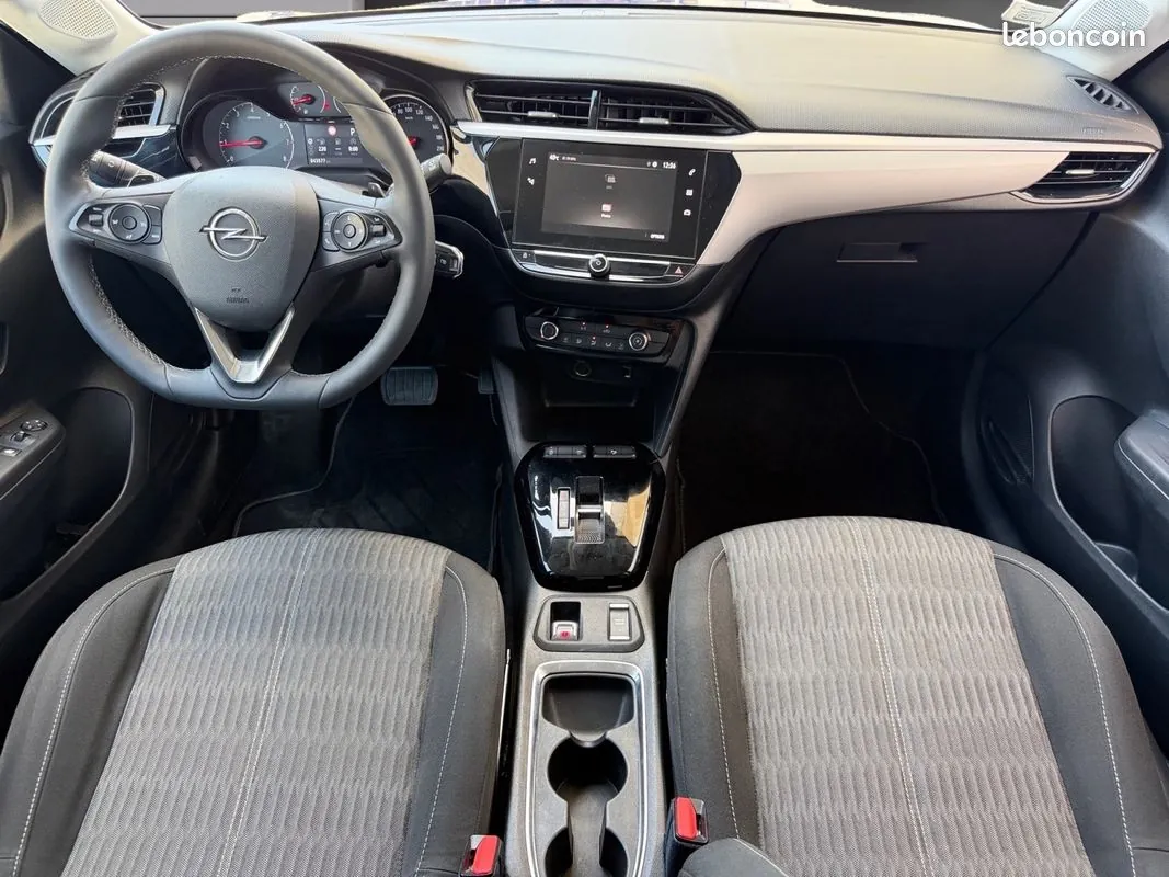 Opel Corsa 2023 photo 2