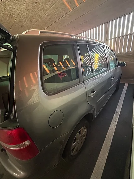 Volkswagen Touran 2004 photo 3