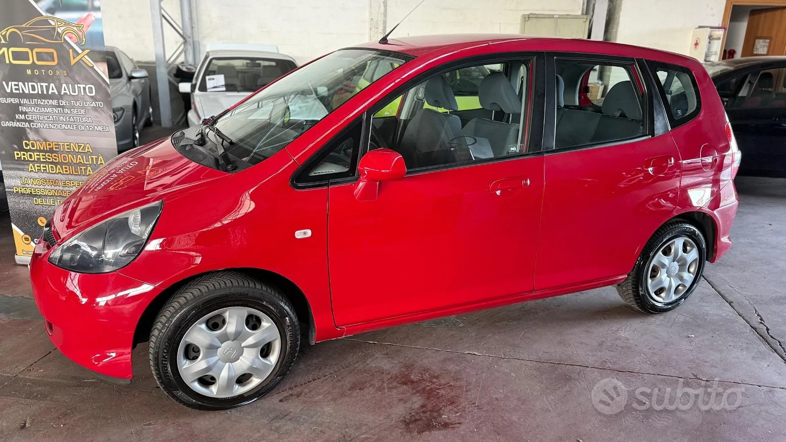 Honda Jazz 2005 photo 2