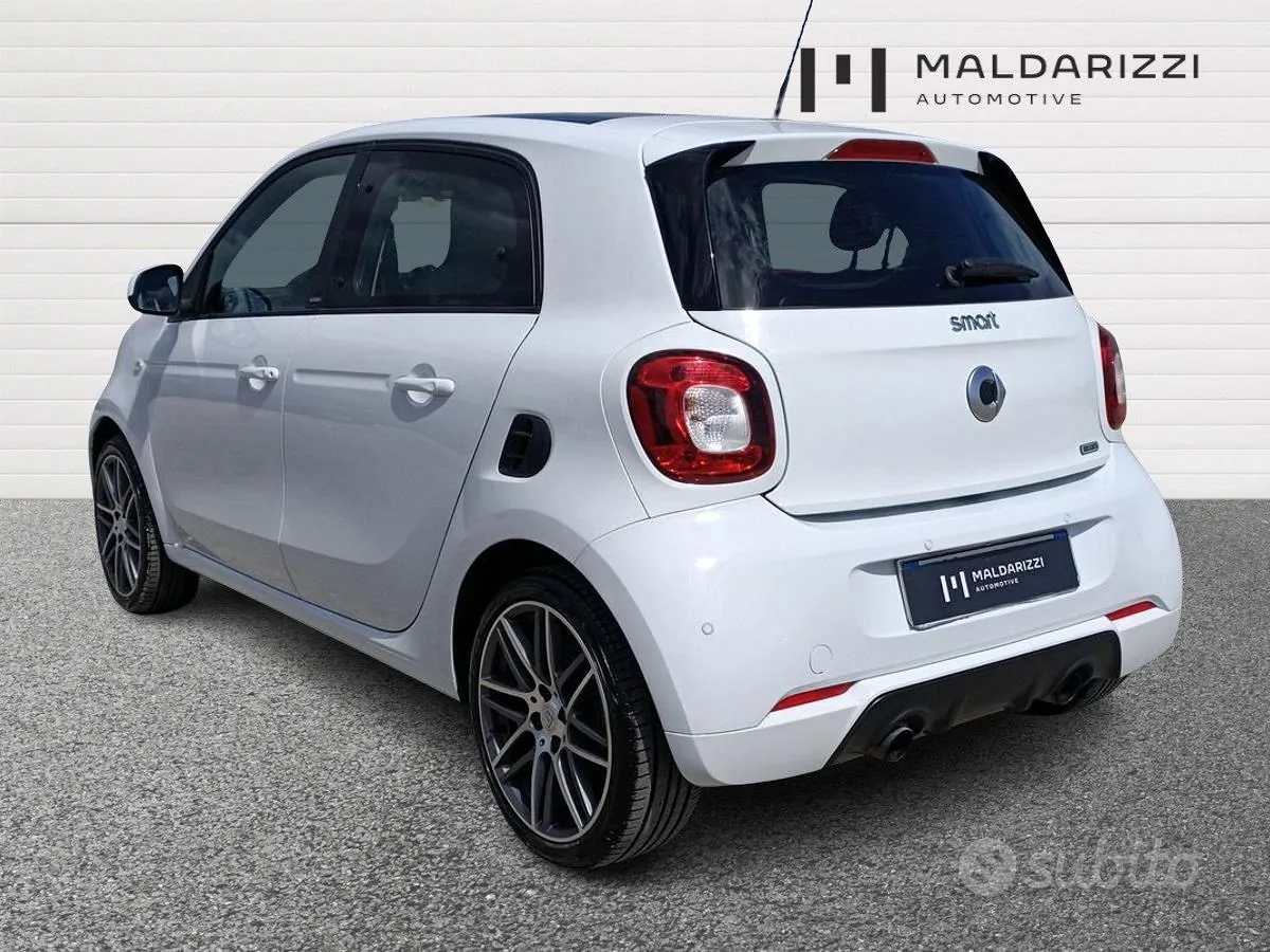 Smart Forfour 2017 photo 4