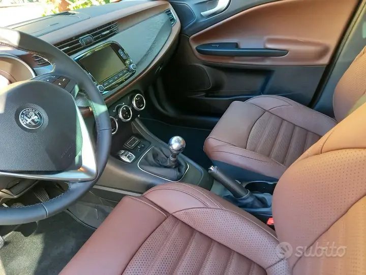 Alfa Romeo Giulietta 2020 photo 5