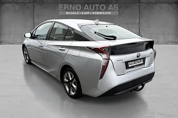 Toyota Prius 2016 photo 5