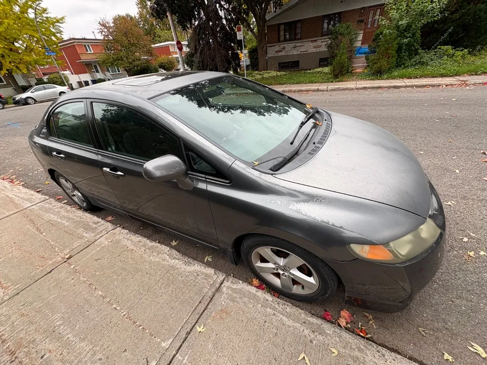 Honda Civic 2009 photo 2