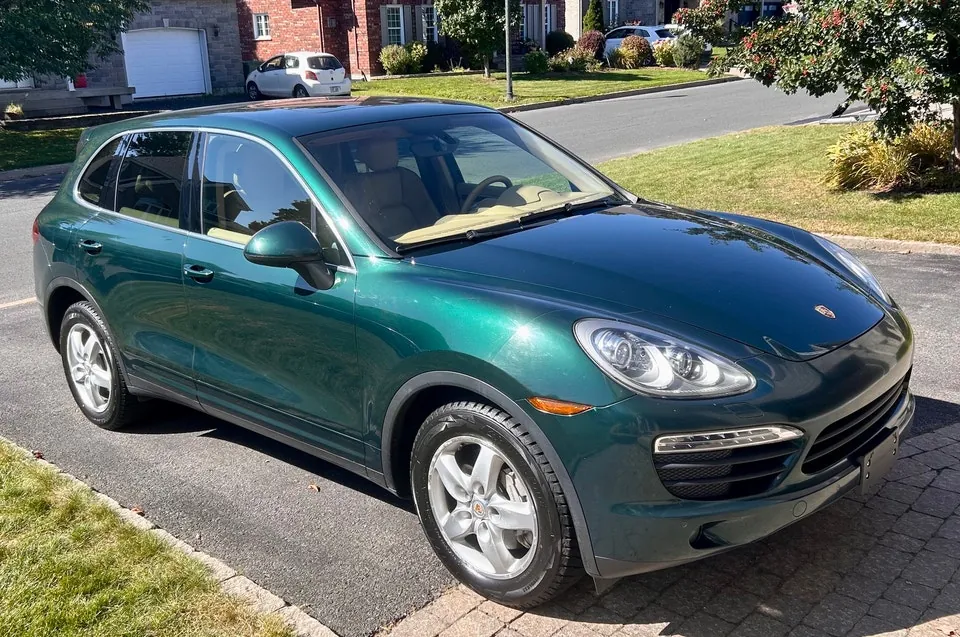 Porsche Cayenne 2014 photo 2