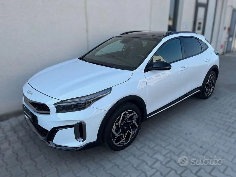 Kia Xceed 2024 photo 2