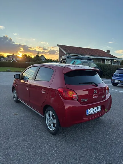 Mitsubishi Space Star 2015 photo 3