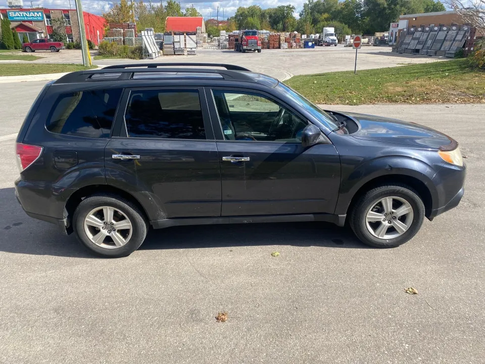 Subaru Forester 2010 photo 4