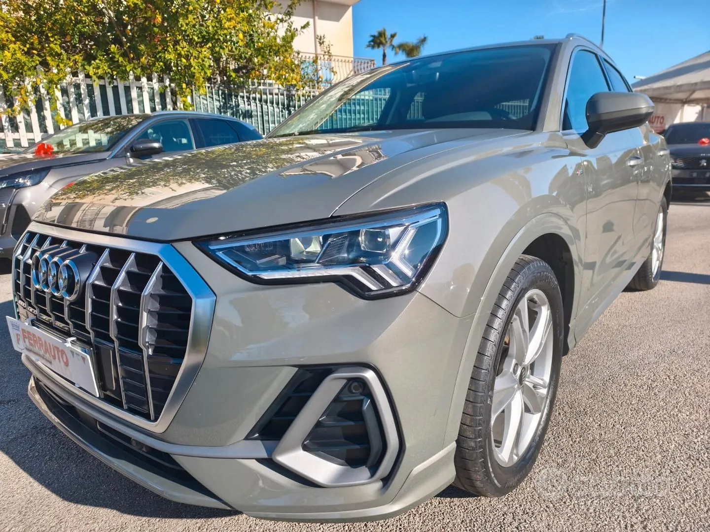 Audi Q3 2022 photo 5