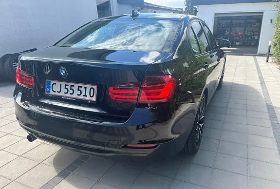 BMW 316D 2014 photo 2