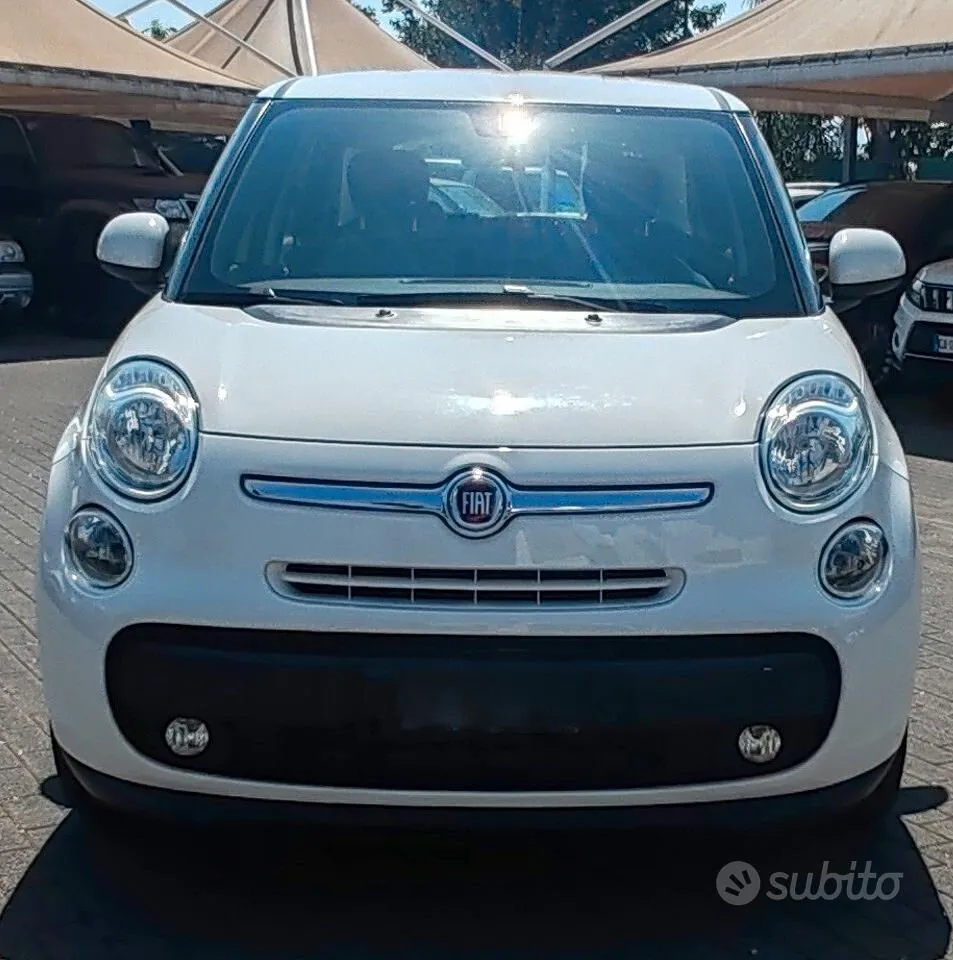 Fiat 500L 2013 photo 2