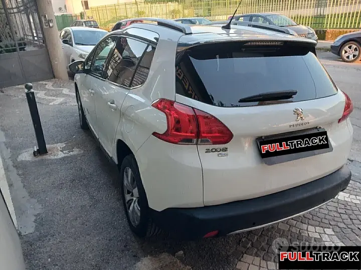 Peugeot 2008 2013 photo 5