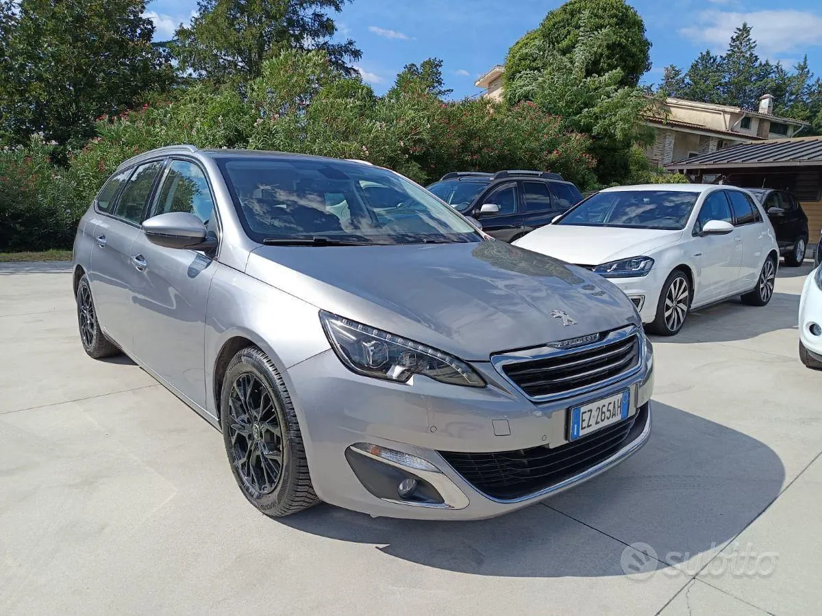 Peugeot 308 2015 photo 4