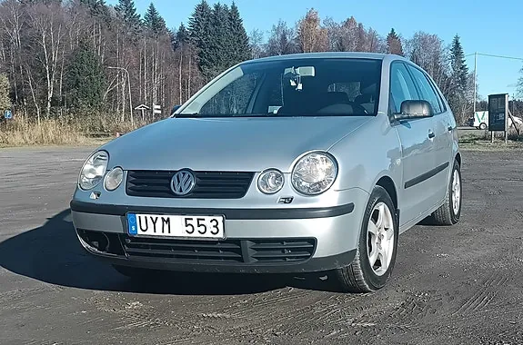 Volkswagen Polo 2004 photo 2