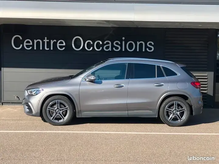 Mercedes-Benz Gla 200 D Amg Line 2024 photo 2
