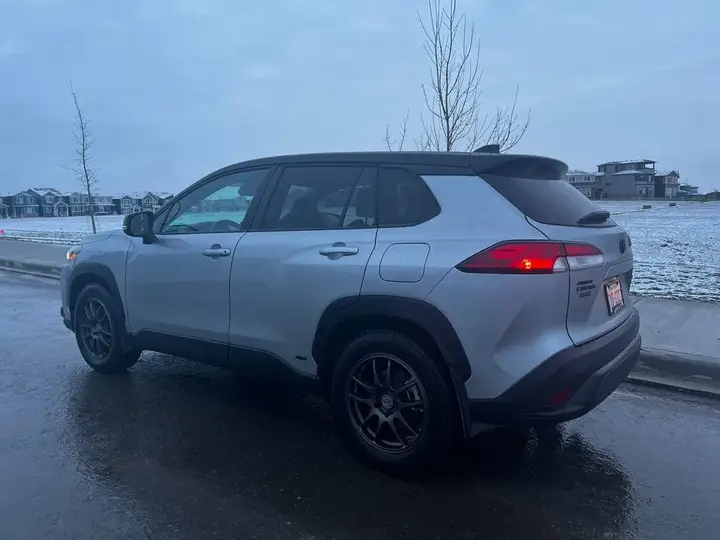 Toyota Corolla Cross 2023 photo 5