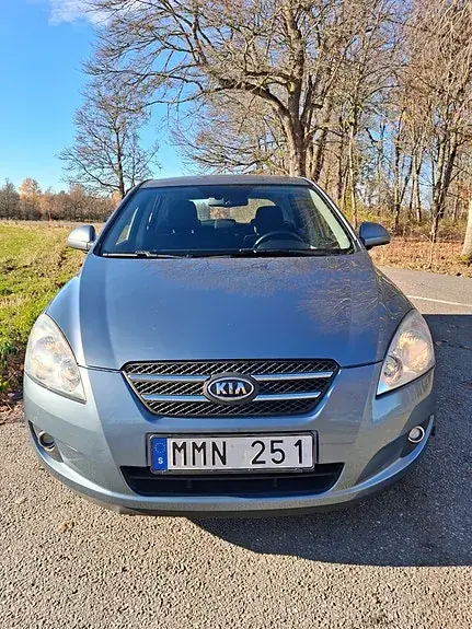 Kia Ceed 2008 photo 4