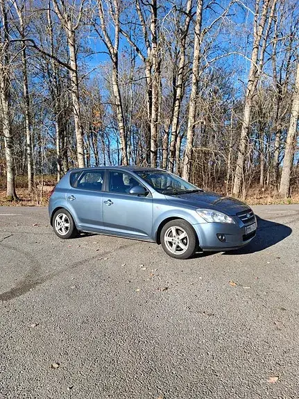 Kia Ceed 2008 photo 2