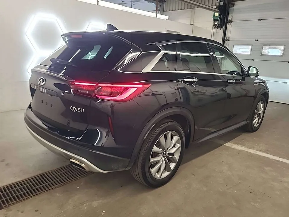Infiniti Qx50 2021 photo 2