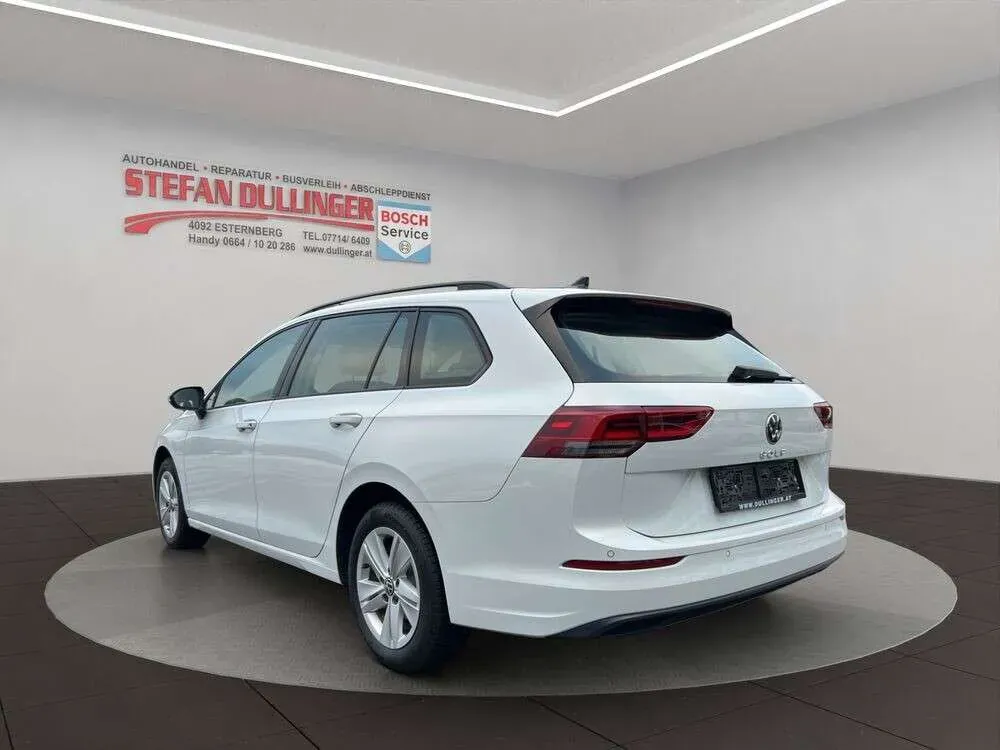 Volkswagen Golf 2022 photo 3