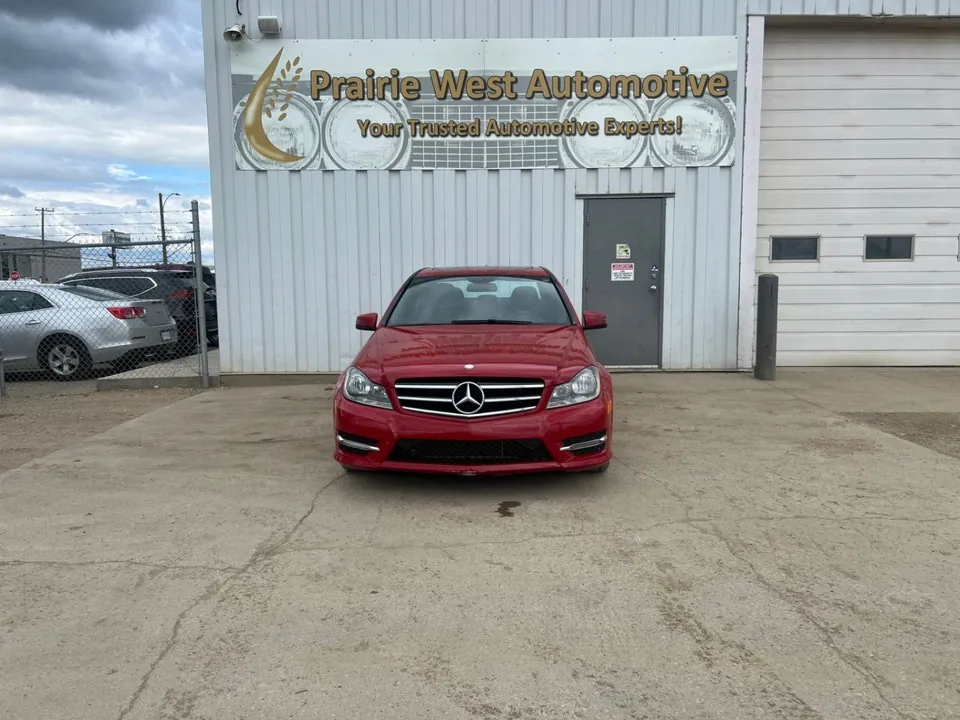 Mercedes-Benz C-Class 2014 photo 2