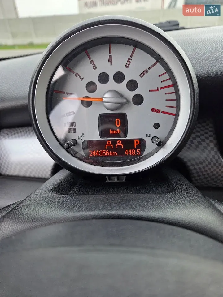 Mini Cooper 2010 photo 4