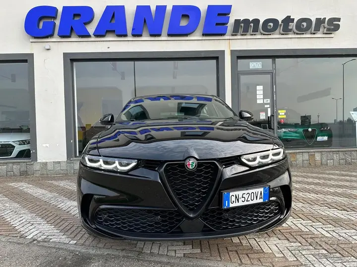 Alfa Romeo Tonale 2023 photo 3